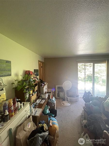 3rd image of 300 Cedar Court