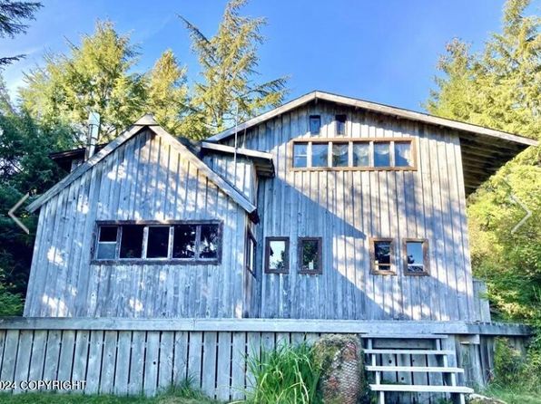 8044 Davidson Ave, Ketchikan, AK 99950