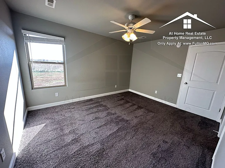 506 Commons Dr — Photo 24
