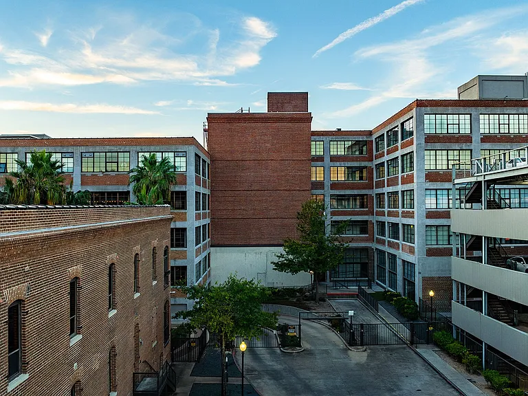 East End Lofts — Photo 33