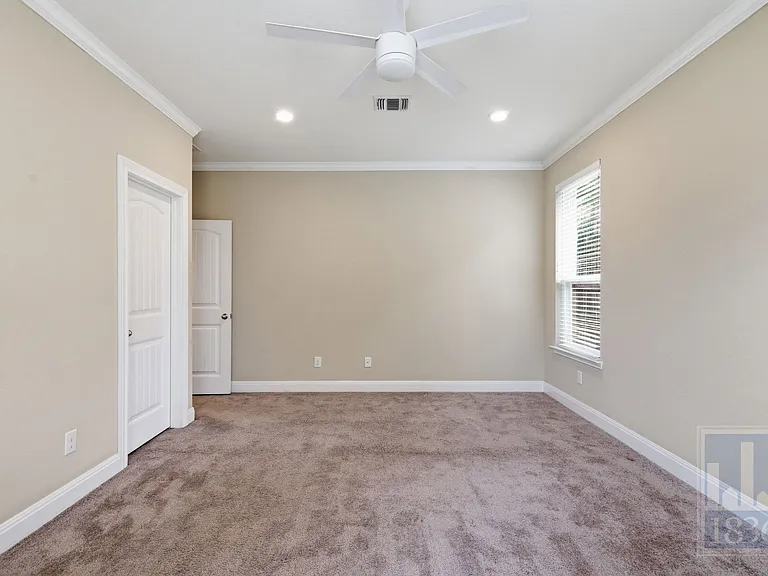 4906 Madrid Dr #T2 — Photo 10