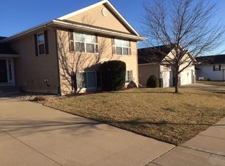 3405 Remington St SW, Cedar Rapids, IA 52404