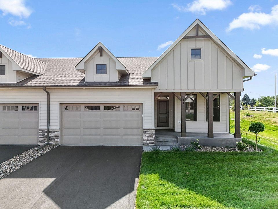 1st image of 23 Palomino Ct