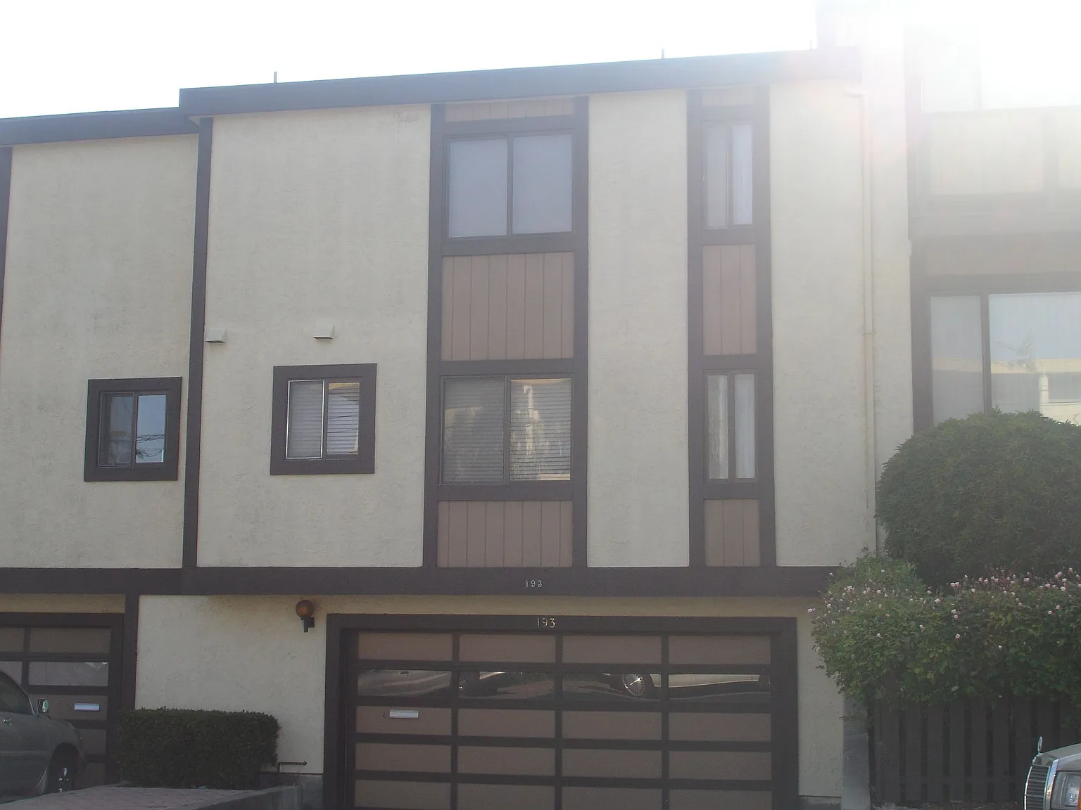 193 Linden Ave APT 2 photo 1