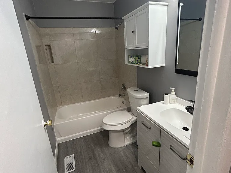 3593 Beaumont Dr #1 — Photo 5