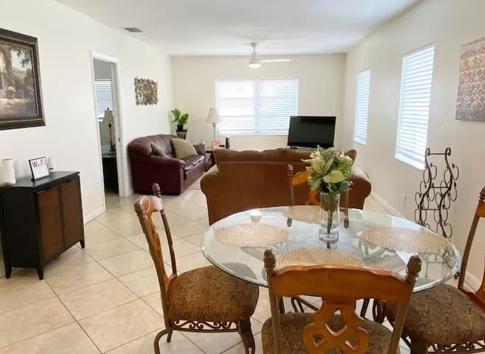 Dining room and Livingroom full view