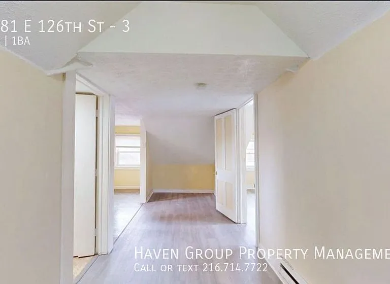 2681 E 126th St #3 — Photo 5