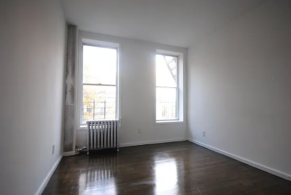 Rented by RBM Management | media 10