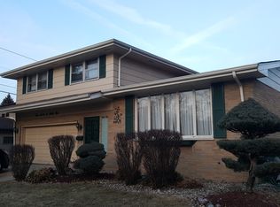 17061 William St, Lansing, IL 60438