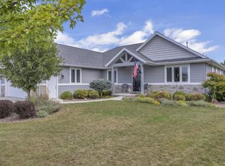 5019 Wild Meadows DRIVE, Sheboygan, WI 53083