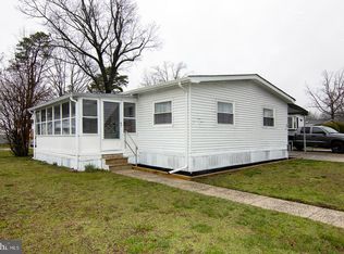 153 Country Ln, Buena, NJ 08310