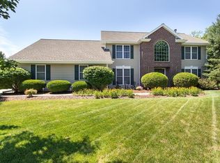 W175N5179 Beechnut Rd, Menomonee Falls, WI 53051