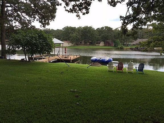 4th image of 137 Cedar Bend Dr