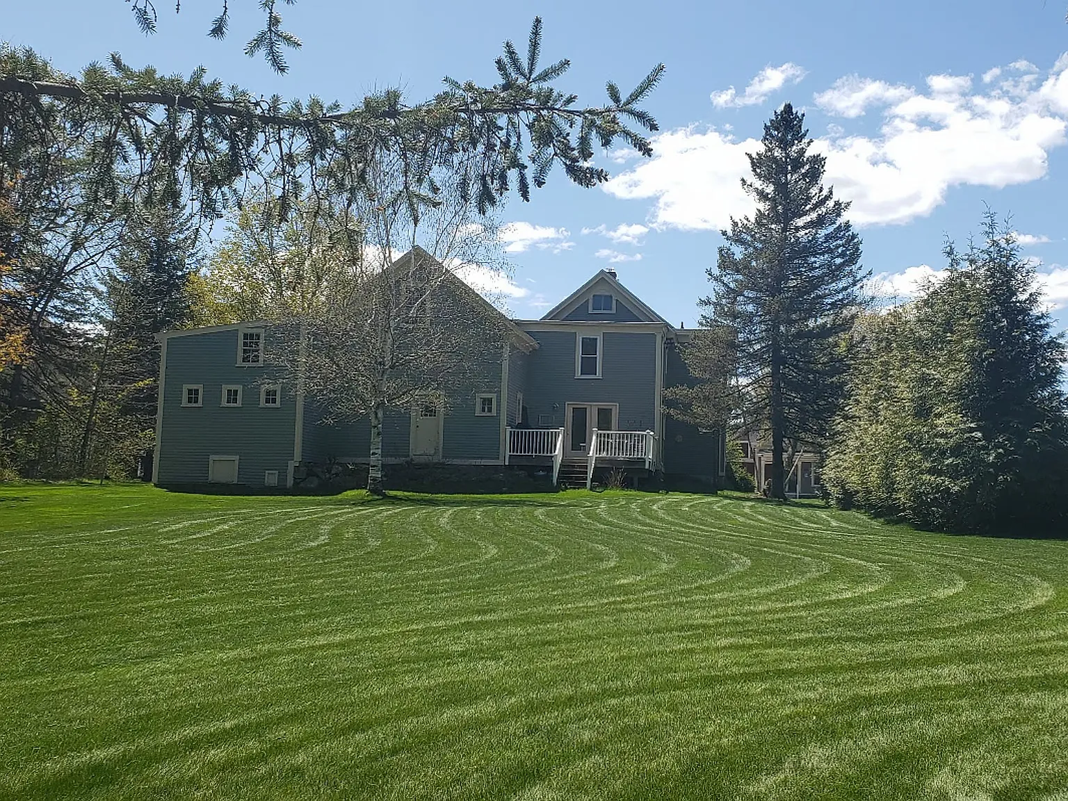 2 bed, 1100 sqft, $2,495 — Photo 3