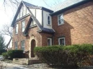 10160 S Longwood Dr, Chicago, IL