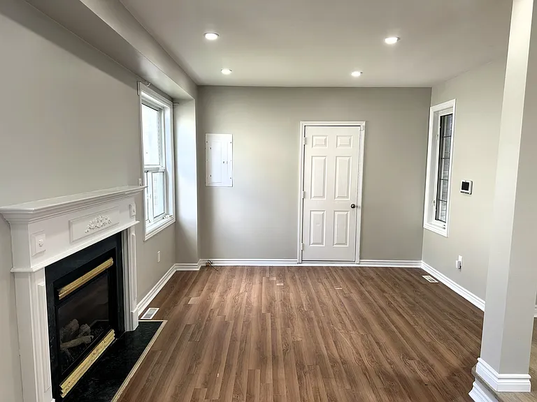 67 Russell Hill Dr #1 — Photo 6
