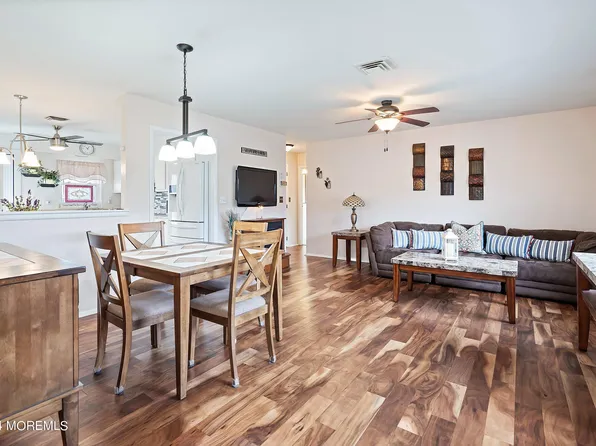 542B Sheffield Court #100b, Lakewood, NJ 08701