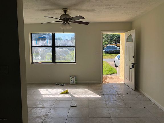 2nd image of 2311 Green Oak Dr