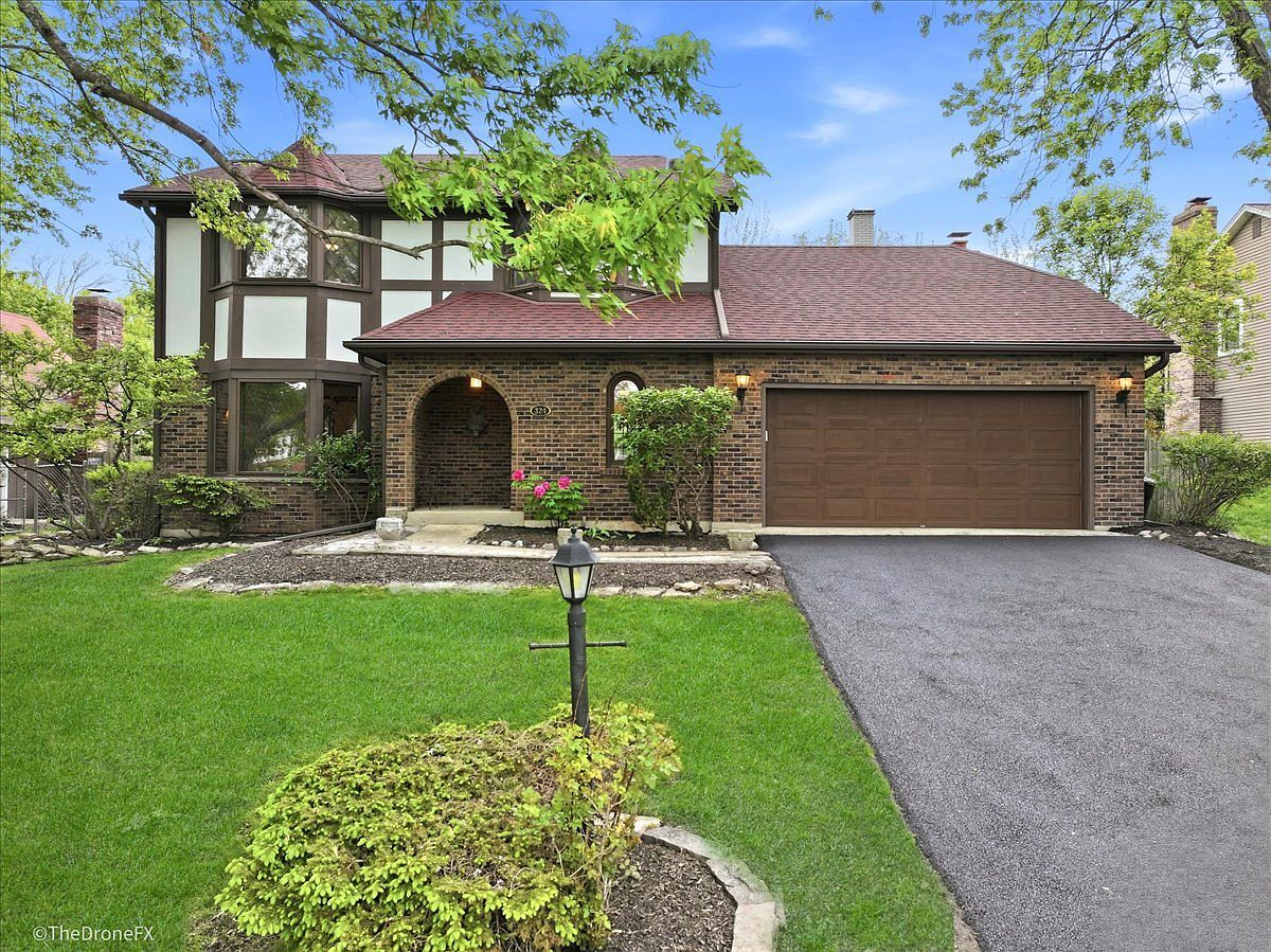22W324 McCarron Rd, Glen Ellyn, IL 60137 | MLS #12629830 | Zillow