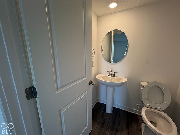 3rd image of 1291 Stone Grove Ln