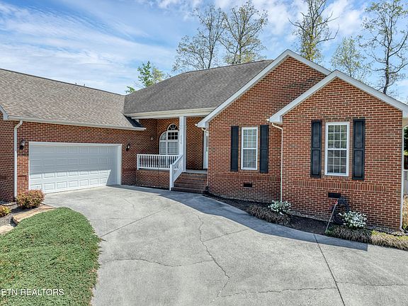 4th image of 2259 Argonne Dr
