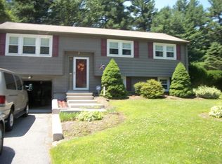 17 Governor Fuller Rd, Billerica, MA 01821