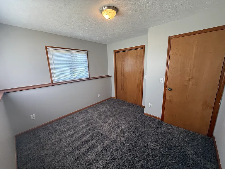 4933 Cannonsburg Rd NE — Photo 11