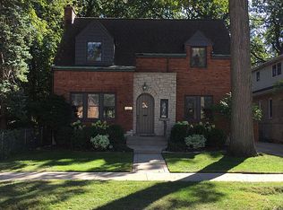 6633 N Chicora Ave, Chicago, IL