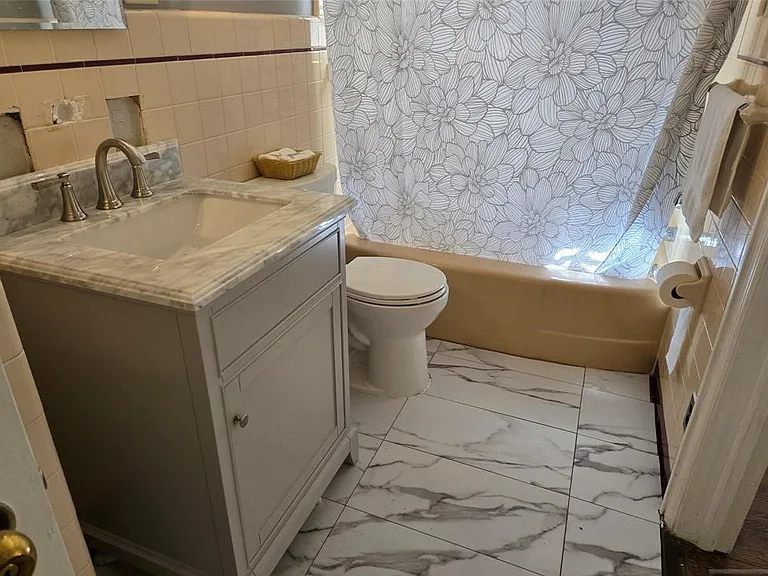 328 W Ridgewood Ave — Photo 14
