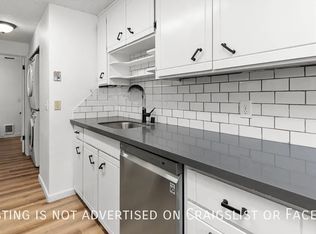 690 Pearl Pl #1, Bremerton, WA 98310