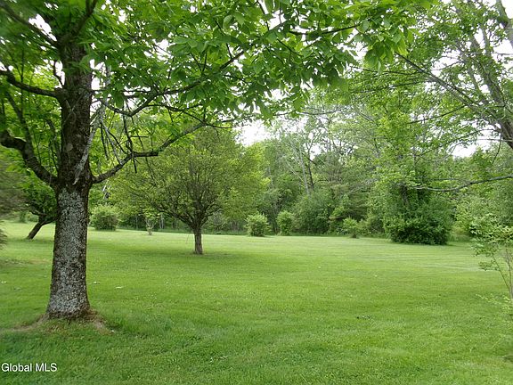 5th image of 75 Higgins Road