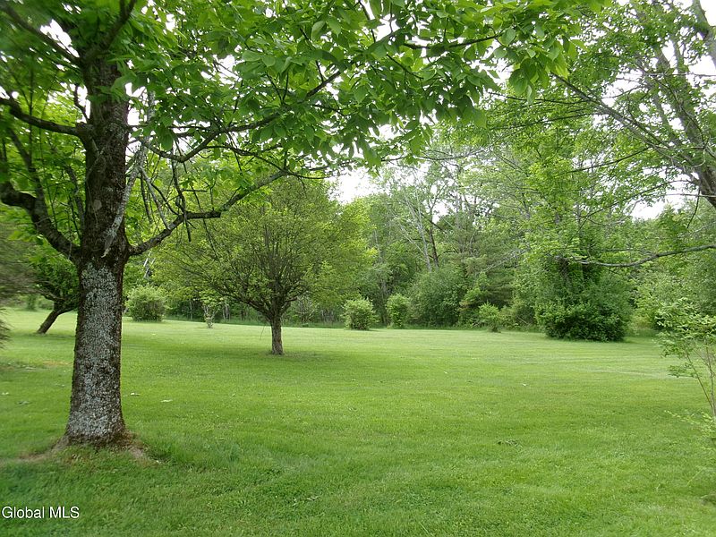 5th image of 75 Higgins Road