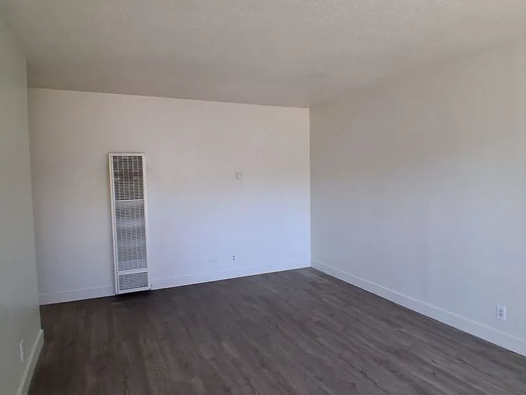 EastGate Gardens Apts — Photo 4