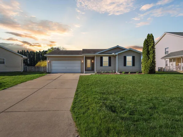 8025 Stonehaven Dr, Parma, MI 49269