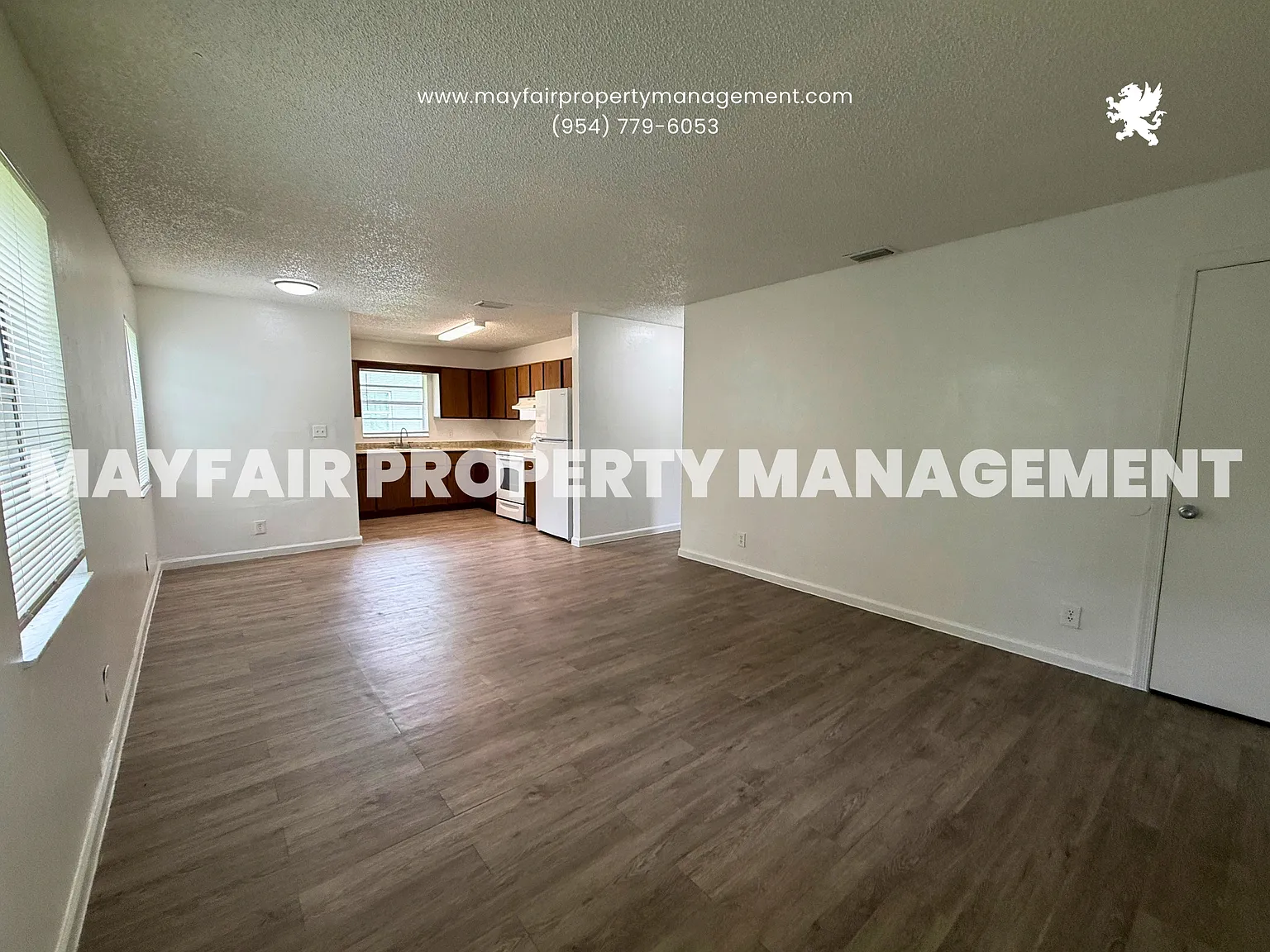 692 Neil Road - 704 — Photo 3