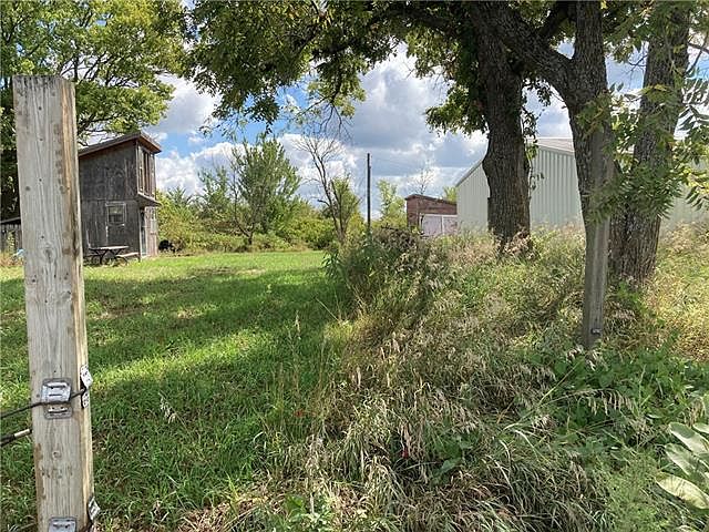 2nd image of SW Brangus Rd