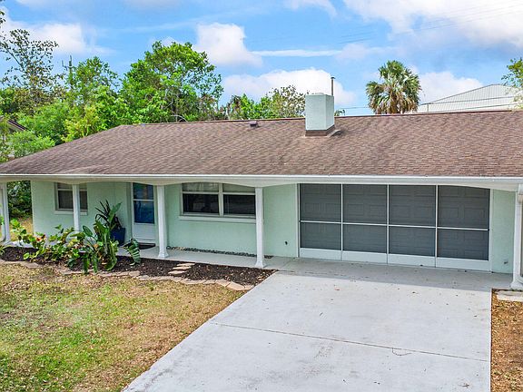 2nd image of 904 Woodmere Cir