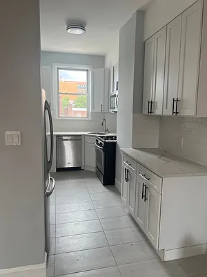 Rented by Laffey Real Estate | media 18