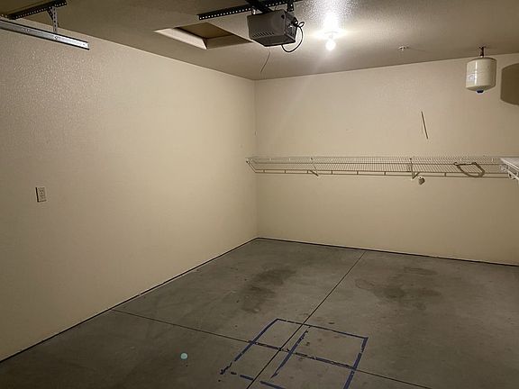 3rd image of 2540 Cutlass Ln Unit 109