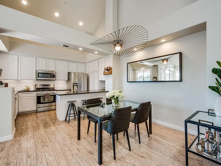 13315 Verona — Photo 3