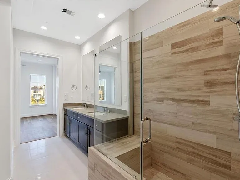 6037 Matthew Oaks Pl — Photo 12
