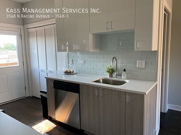 3rd image of 3548 N Racine Ave Unit 3