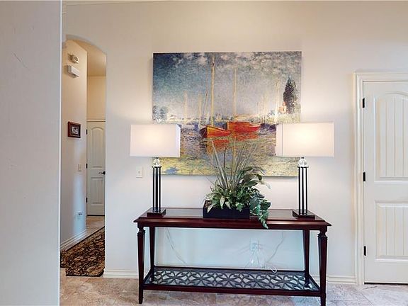 4th image of 15905 Burkett Cir