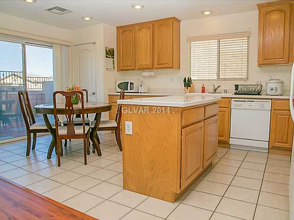 5th image of 624 Belsay Castle Ct