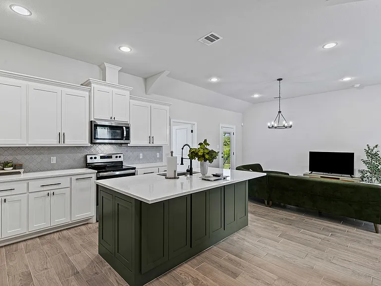 6111 Collins Ct — Photo 14