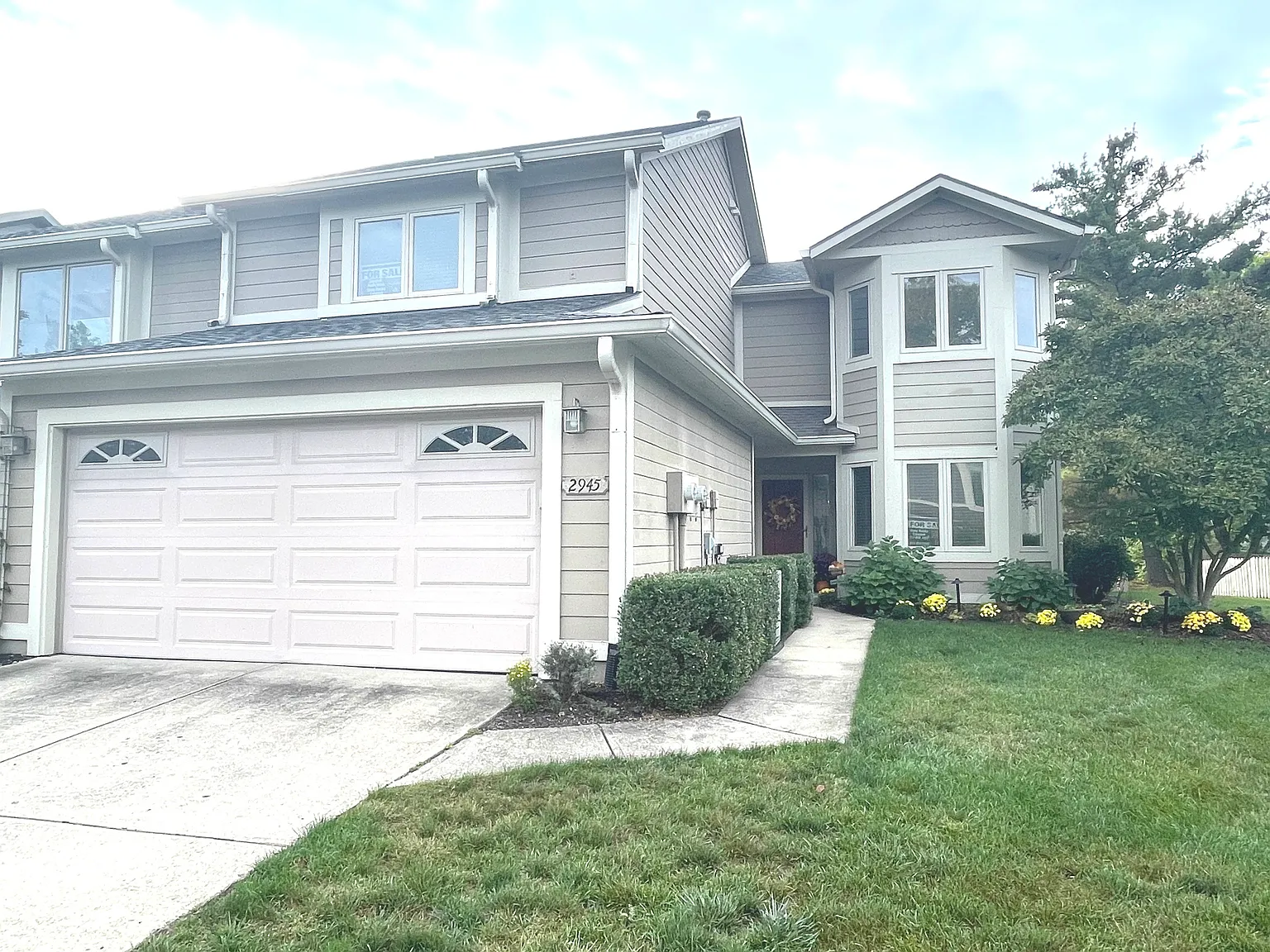 2945 River Bay Dr N photo 1