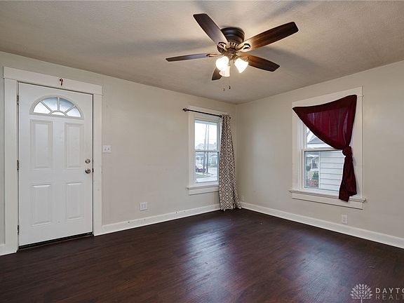 5th image of 2104 Moreland Ave