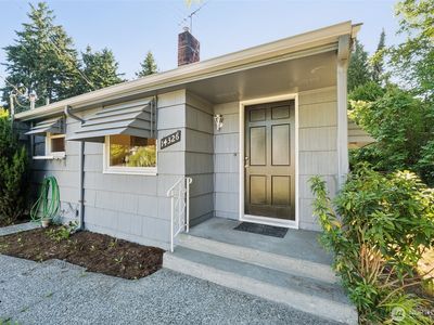 14326 Meridian Avenue N, Seattle, WA, 98133