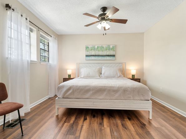 9 Serendipity Ln