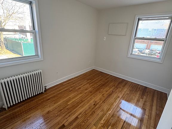 5th image of 225-16 69th Ave